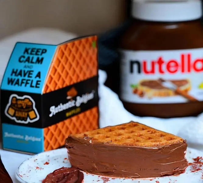 Naked Nutella Waffle